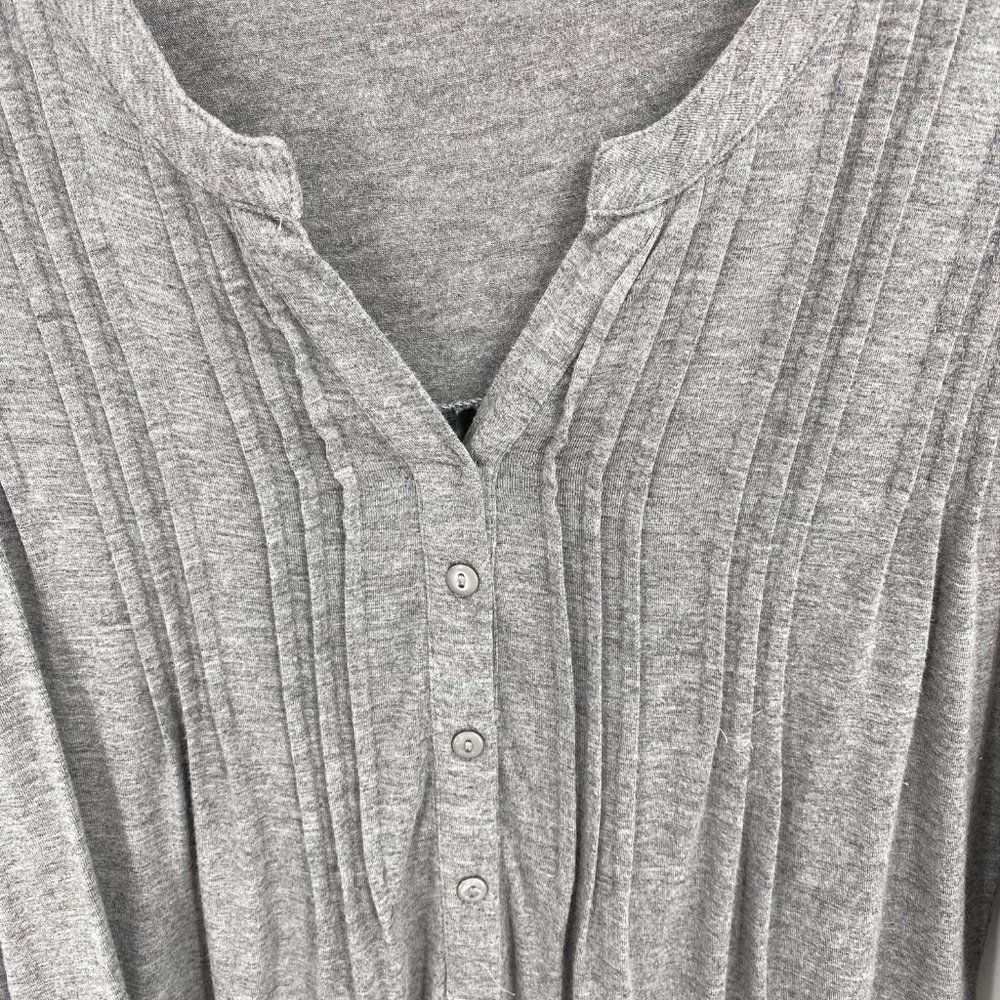 GRAY PLEATED LOOSE FIT LONG SLEEVE SHIRT - Picture 3 of 3
